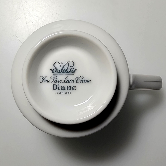 Diane by Fine China of Japan Blue Flower Scrolls - Set of 3 Footed Cups+Saucer - Picture 13 of 16